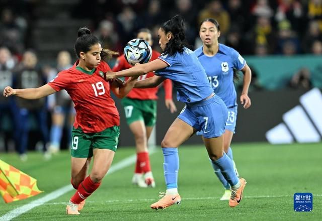 激情欧美一区二区三区在线观看